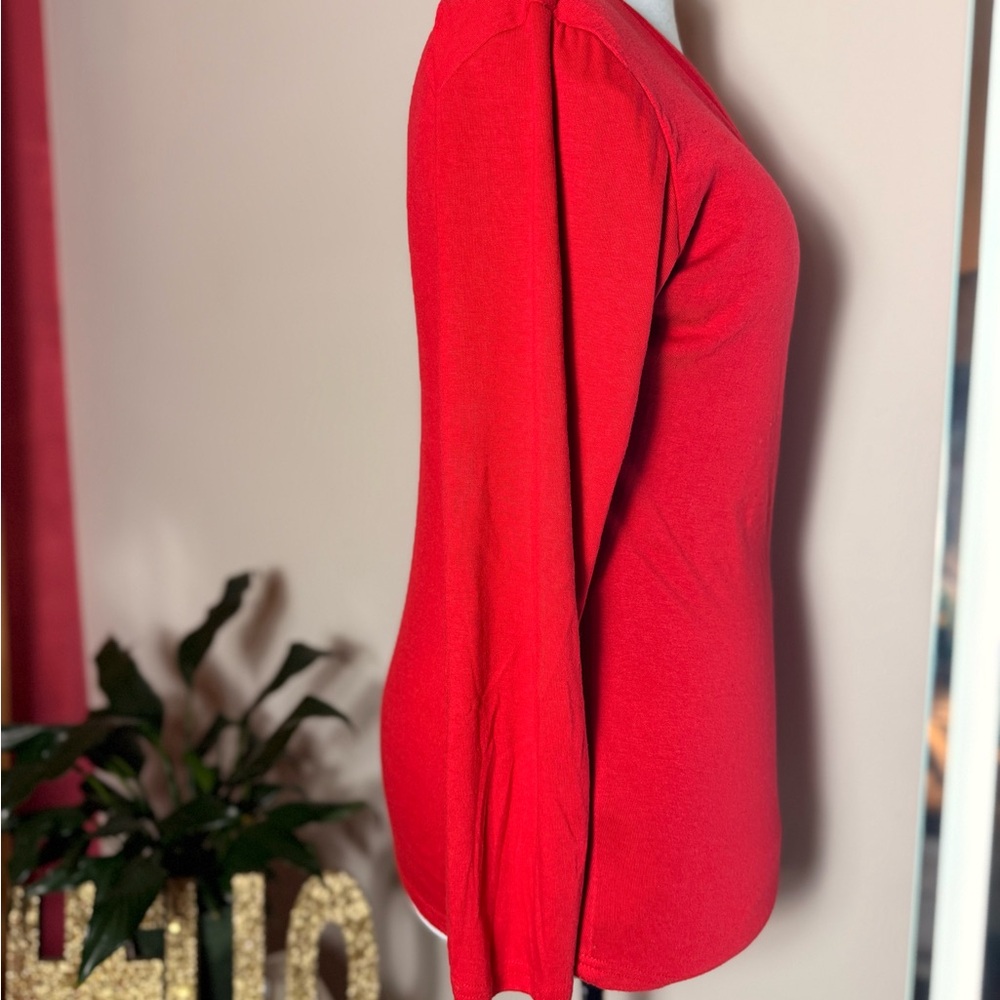 Women's Red V-Neck Top - Picture 4 of 4